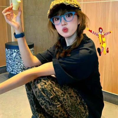 夏天的大人们 在线观看